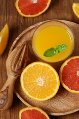 fresh orange juice from organic oranges