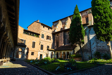 Cloître de la Collégiale de Saint-Savy à Albi