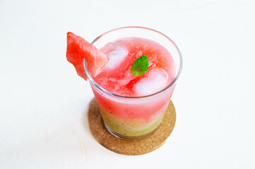 スイカとキウイのジュース