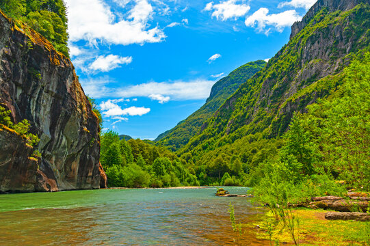 Simpson River National Reservation in Chile, famous for it's canyons, waterfalls and beautiful scenery