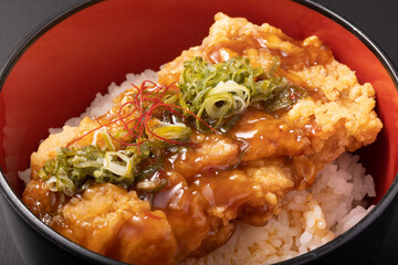 油淋鶏丼