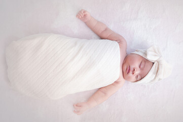 t looks like you have images of a baby. If you need help or information about something specific related to these images, feel free to ask!

