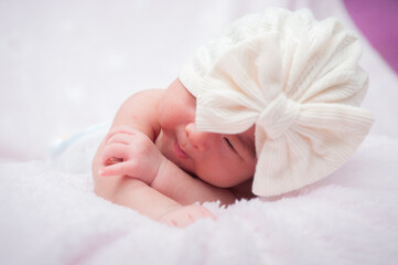 t looks like you have images of a baby. If you need help or information about something specific related to these images, feel free to ask!

