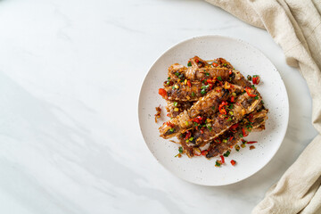 Stir-fried Mantis Shrimp or Crayfish with Chilli and Salt.