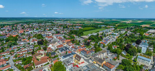 Ausblick auf Schwabmünchen im Alpenvorland südlich von Augsburg
