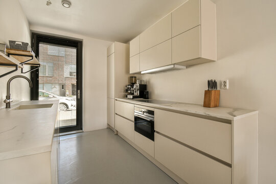 Modern kitchen at Jan Vrijmanstraat 98 with sleek design