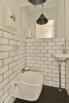 Modern black and white bathroom at Jan Vrijmanstraat 98