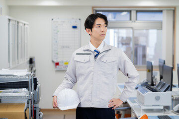 作業服のビジネスマン