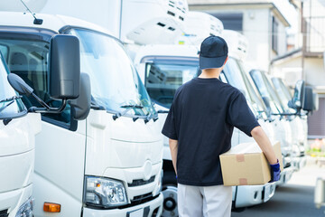 ドライバーの若い男性
