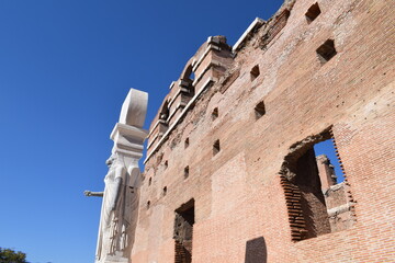 RED BASILICA BERGAMA