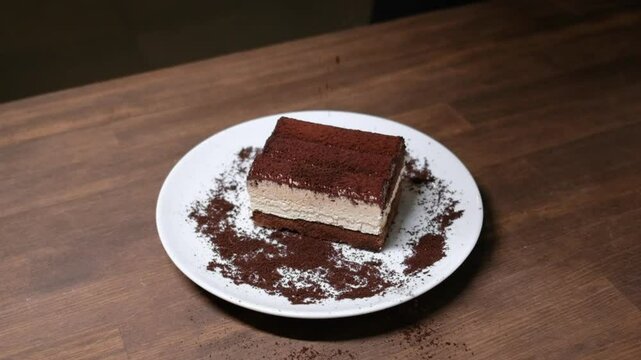 presenting tirileche, sprinling cacao, fa01