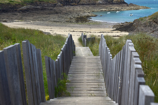 Passerelle en bois vers la plage, Pointe de la Varde - Saint-Malo