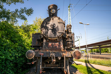 Fototapeta premium Old historic haunted orphanage in an abandoned palace in Hungary