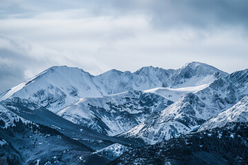 Obraz premium Snowy Mountain Landscape