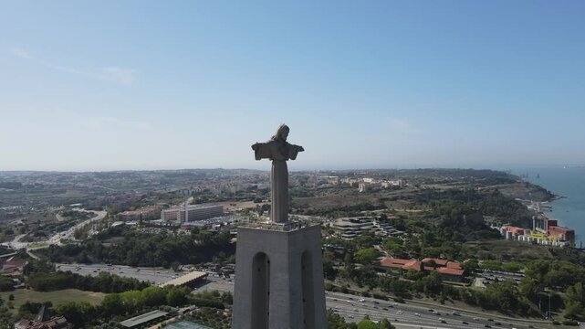 Ponte 25 de Avril Bridge, Christ the King statue, Alameda, Tagus River, Lisbon, Portugal