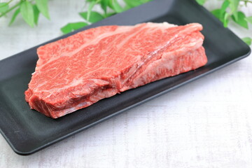 ロースステーキA4