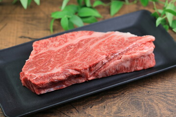 ロースステーキA4