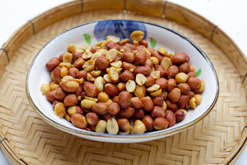 Red skin peanuts roasted salted, peanut snacks
