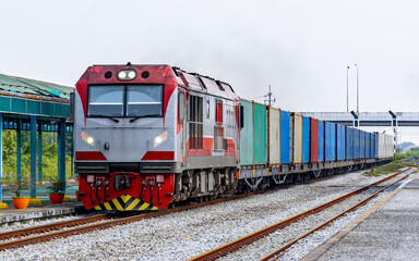 Naklejka premium freight Container train num 843 at Don Si Non, Nong Tin Nok, Ban Pho, Chachoengsao 