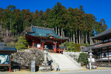 日蓮聖人の御真骨を安置する御真骨堂　身延山久遠寺（山梨県身延町）　
