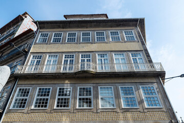 Fototapeta premium Facade of an old classic building, Porto, Portugal