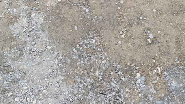 gravier sur un sol en travaux