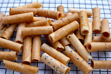 Thai snack, crispy coconut rolls