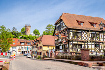 Altstadt und Wartturm, Weingarten (Baden), Baden Wuerttemberg, Deutschland 