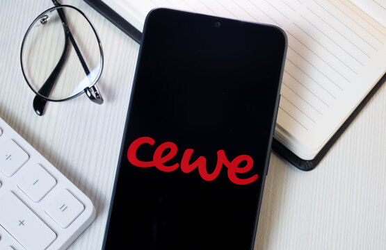 Cewe Images – Browse 32 Stock Photos, Vectors, and Video | Adobe Stock