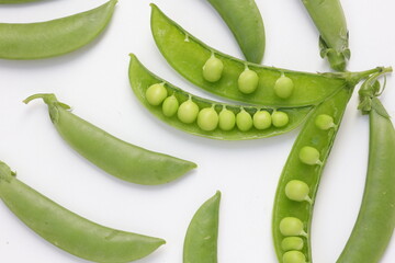 fresh green peas