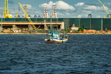 Laem Chabang Port is the largest port in Thailand. There are also industrial estates and petroleum industries in the vicinity.