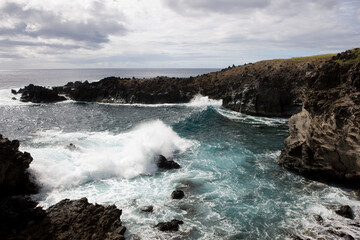 Obraz premium Easter Island landscape on a sunny autumn day