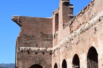 RED BASILICA BERGAMA