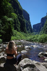 Naklejka premium Trilha do Rio do Boi