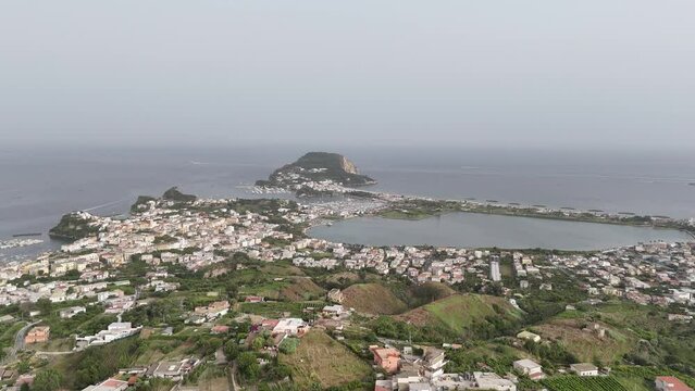 Bacoli is located on a small peninsula close to the Gulf of Pozzuoli. It is a characteristic place not only for the splendid landscapes it enjoys, but also for the archaeological sites