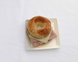 bagel with cheese and ham