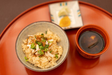和食 花がすみの鯛飯