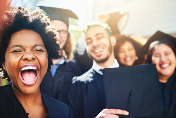 Excited woman, portrait and graduation with selfie for memory, photography or celebration at campus. Young female person, graduate or group of students with smile for picture or winning at university