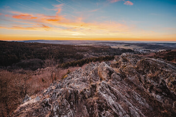 Blick über den Taunus im Sonnenuntergang