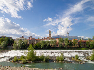 Naklejka premium ivrea e la sua dora