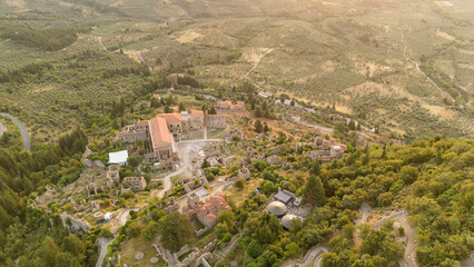 Fototapeta premium Ruins of old town in Mystras, Greece - archaeology background
