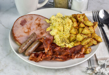 scramble egg and ham breakfast plate