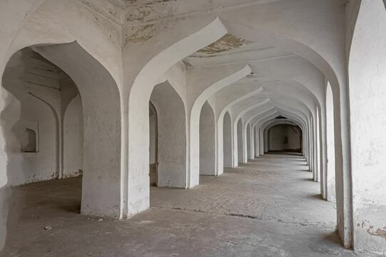 Mausoleum of Hyder Ali and Tipoo Sultan, The Gumbaz was raised by Tipu Sultan in 1782-84 at Srirangapatana to serve as a mausoleum for his father and mother. Persian style Architecture.