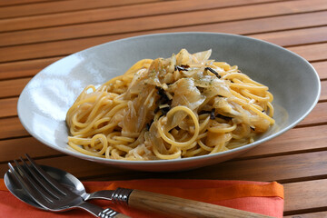 玉ねぎと塩昆布の和風パスタ