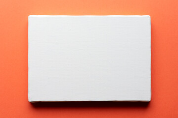 小さな絵画用のキャンバス