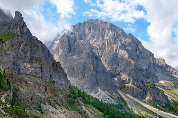 Naklejka premium Dolomites mountain peaks in a beautiful landscape
