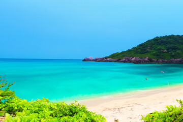 Fototapeta premium island and ocean background