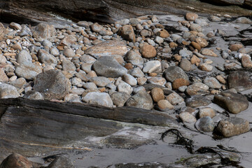 galets sur une plage