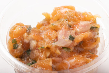 サーモン　なめろう