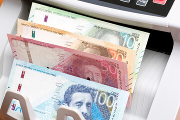 Peruvian sol in the counting machine